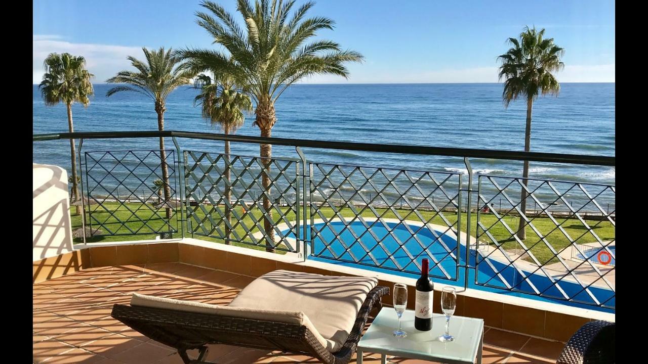 Mi Capricho A16 Beachfront Apartment Sitio de Calahonda Bagian luar foto
