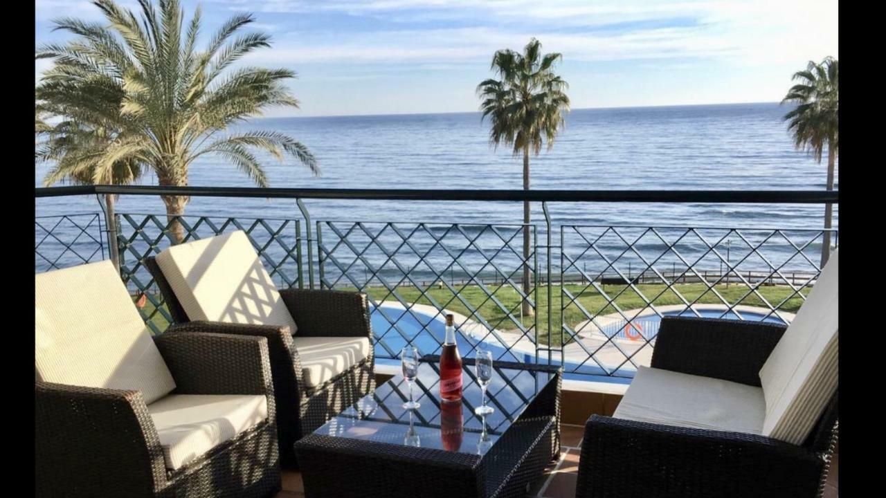 Mi Capricho A16 Beachfront Apartment Sitio de Calahonda Bagian luar foto