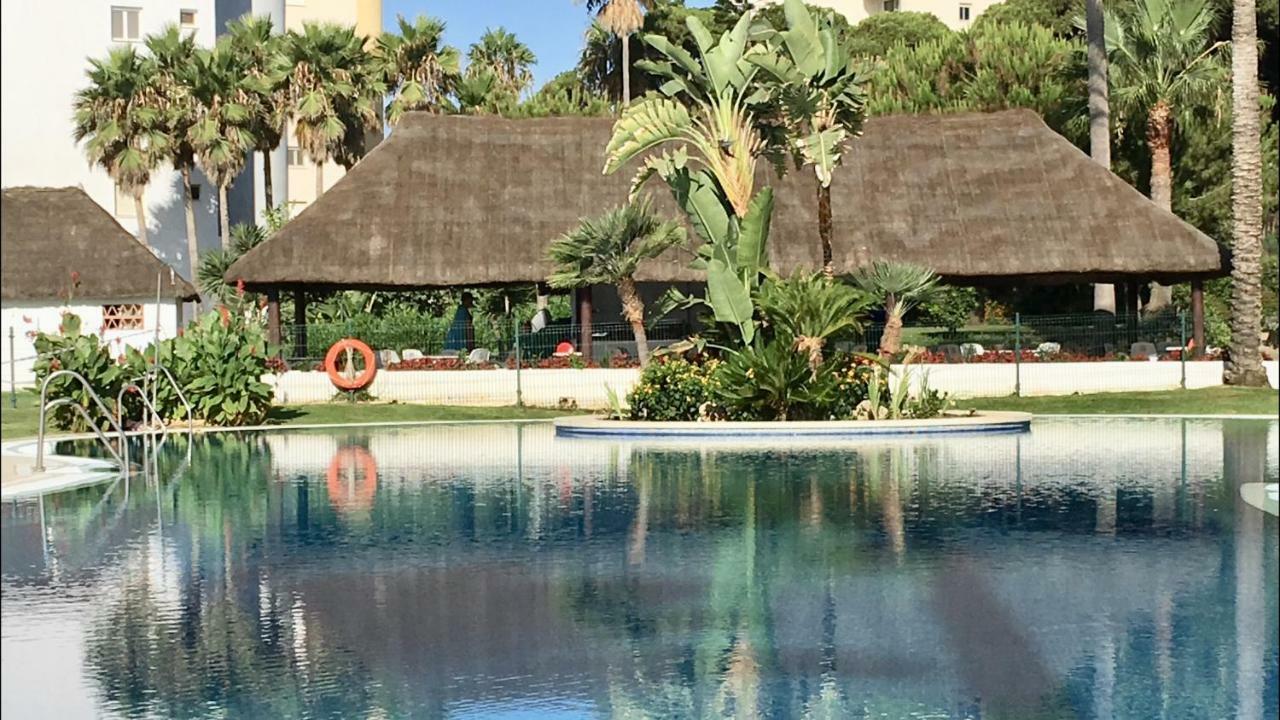 Mi Capricho A16 Beachfront Apartment Sitio de Calahonda Bagian luar foto